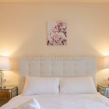 Manilva Playa Apartment Bagian luar foto
